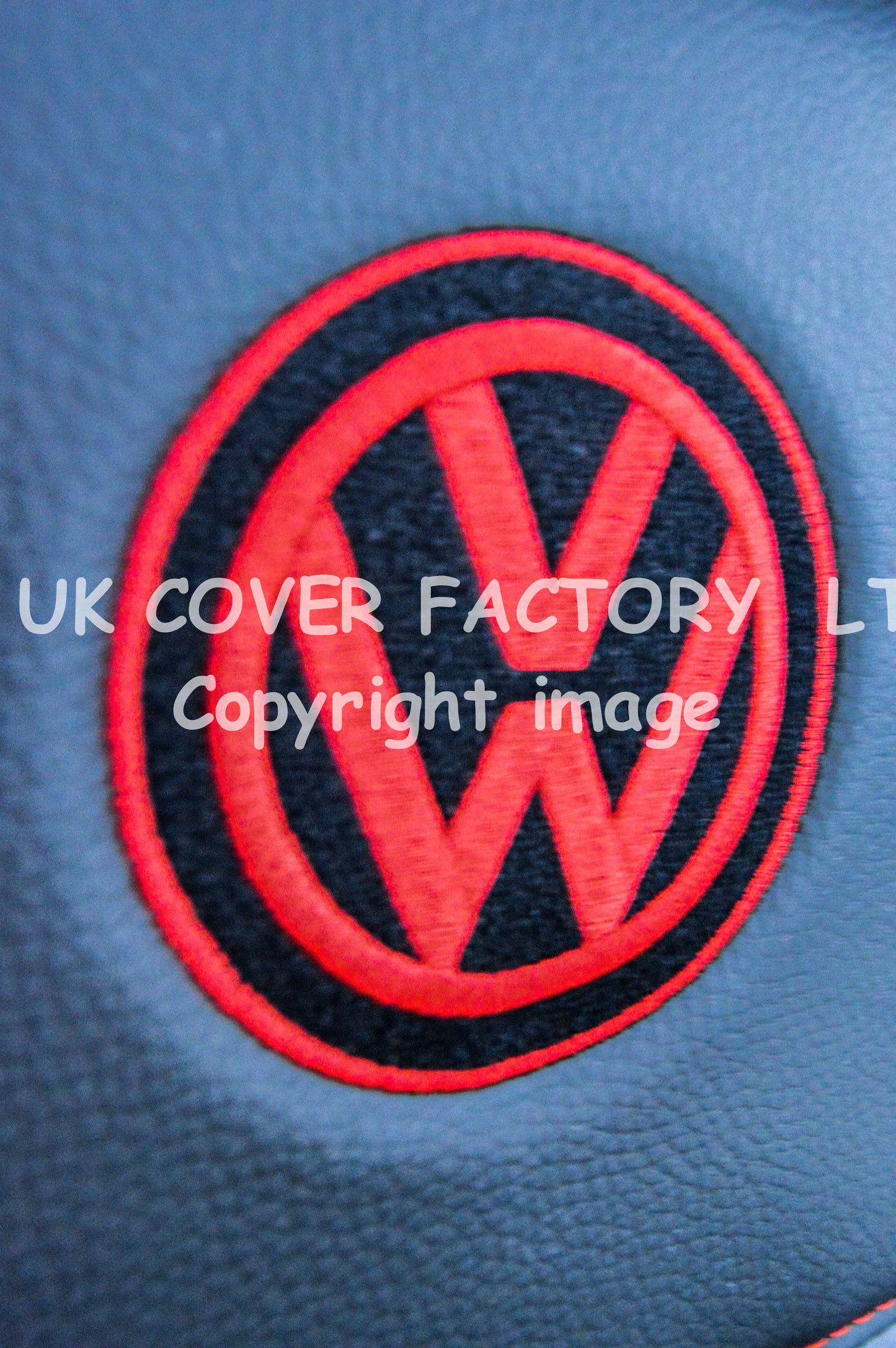 Van Seat Covers For VW TransporterT5/T6 with Logo & Piping 11A2VW Red
